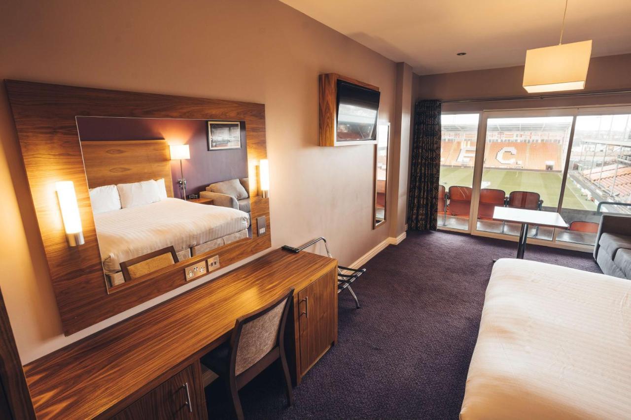 Blackpool Football Club Stadium Hotel, A Member Of Radisson Individuals Exteriör bild