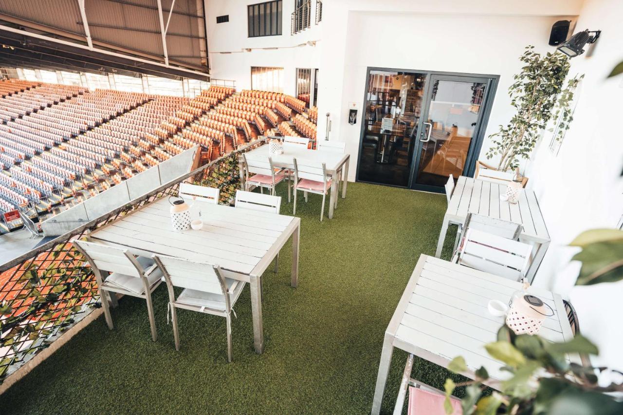 Blackpool Football Club Stadium Hotel, A Member Of Radisson Individuals Exteriör bild